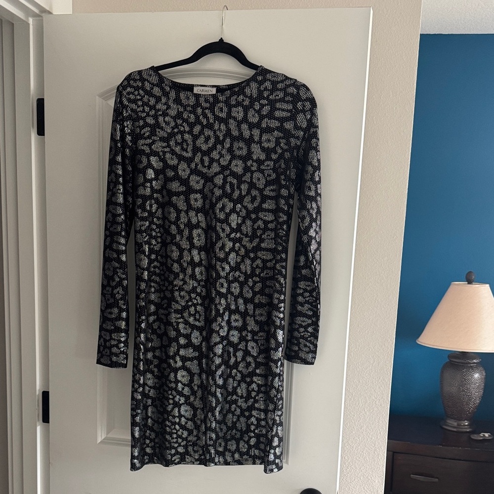 Carmen Marc Valvo Black and Silver Long Sleeve Dress